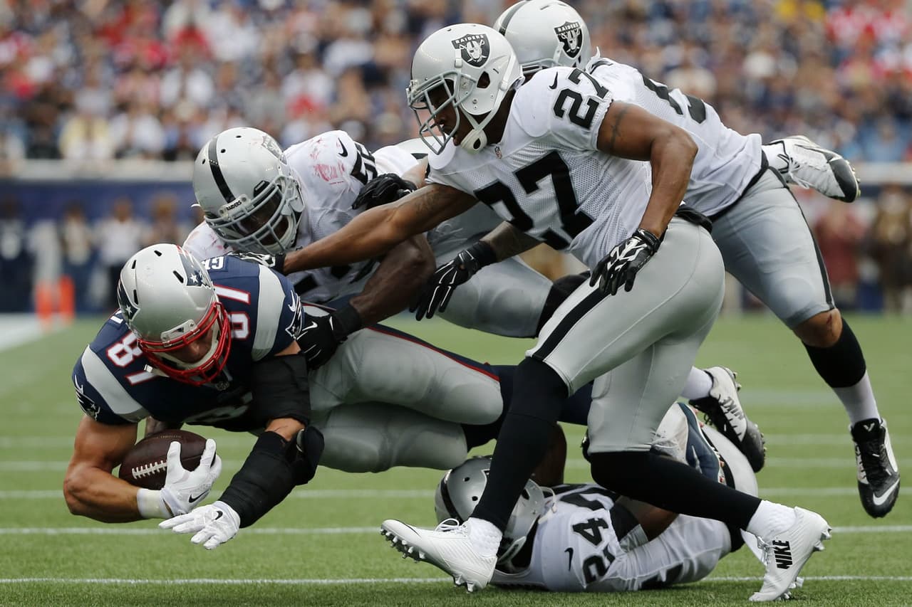 RAIDERS | El duelo clave
<br>
<br>El partido del 19 de noviembre en el Estadio Azteca de la Ciudad de México nos hará saber de qué están hechos estos Raiders, pues enfrentarán a los vigentes campeones, los New England Patriots. El año pasado, Oakland también jugó en la capital mexicana y derrotó a Houston, en el histórico primer compromiso de lunes por la noche celebrado fuera de Estados Unidos.