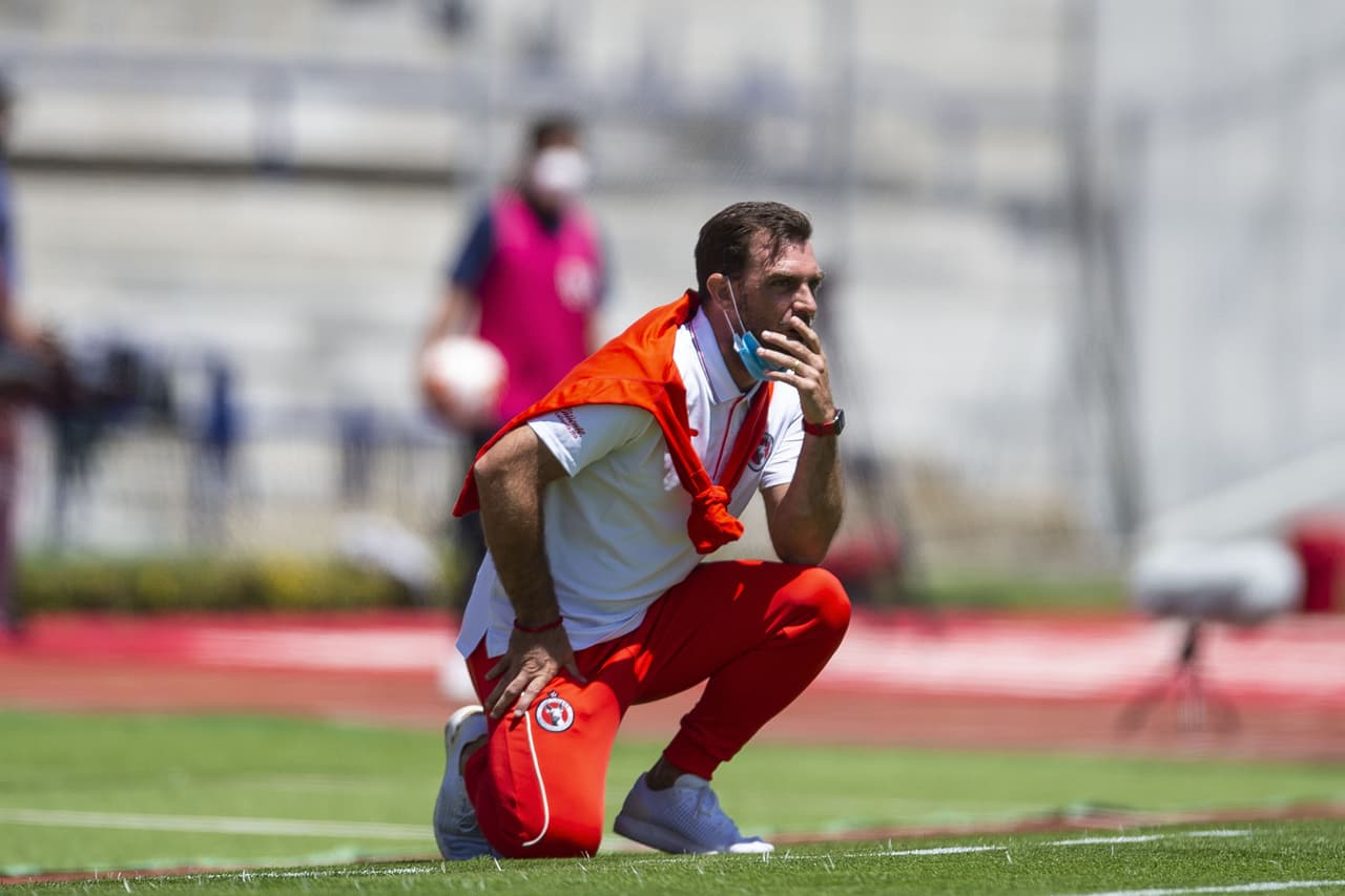 Pablo Guede asegura que no sabe por qué pierde Xolos