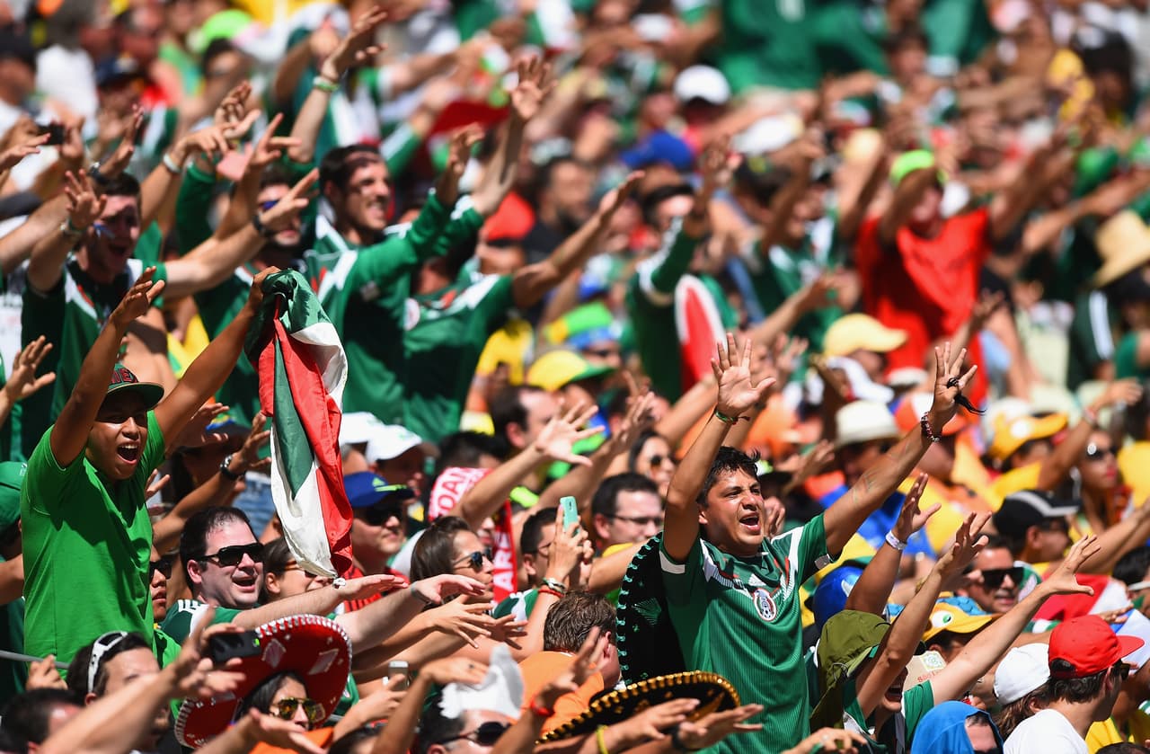 La afición mexicana que vaya al Mundial de Rusia deberá de tener cuidado con lo que hace.