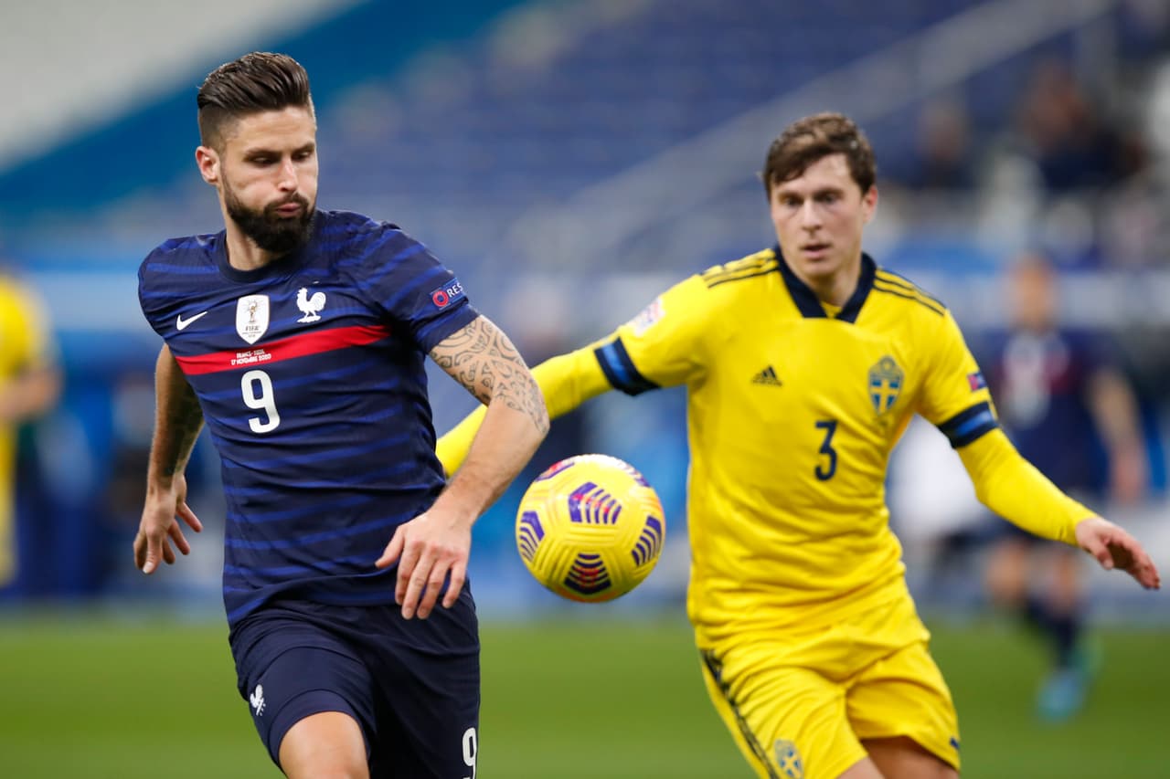 Giroud (16’, 59’), Pavard (36’) y Coman (90’+4’) marcaron por Francia; Claesson (4’) y Quaison (88’) hicieron los del descuento.