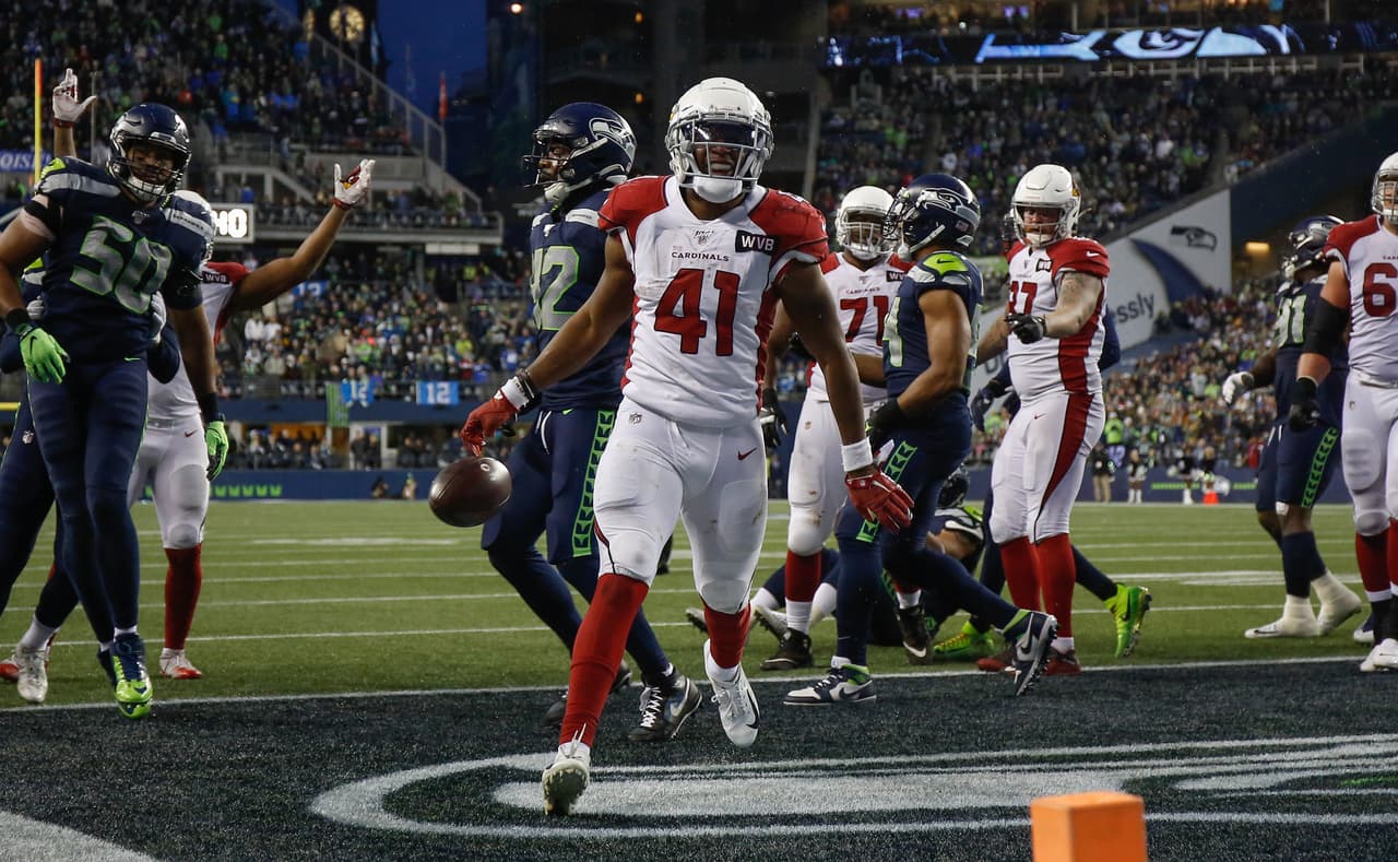 <b>Kenyan Drake | RB | Arizona Cardinals |</b> El corredor fue etiquetado como jugador franquicia 'no exlusivo' por los Cardinals.