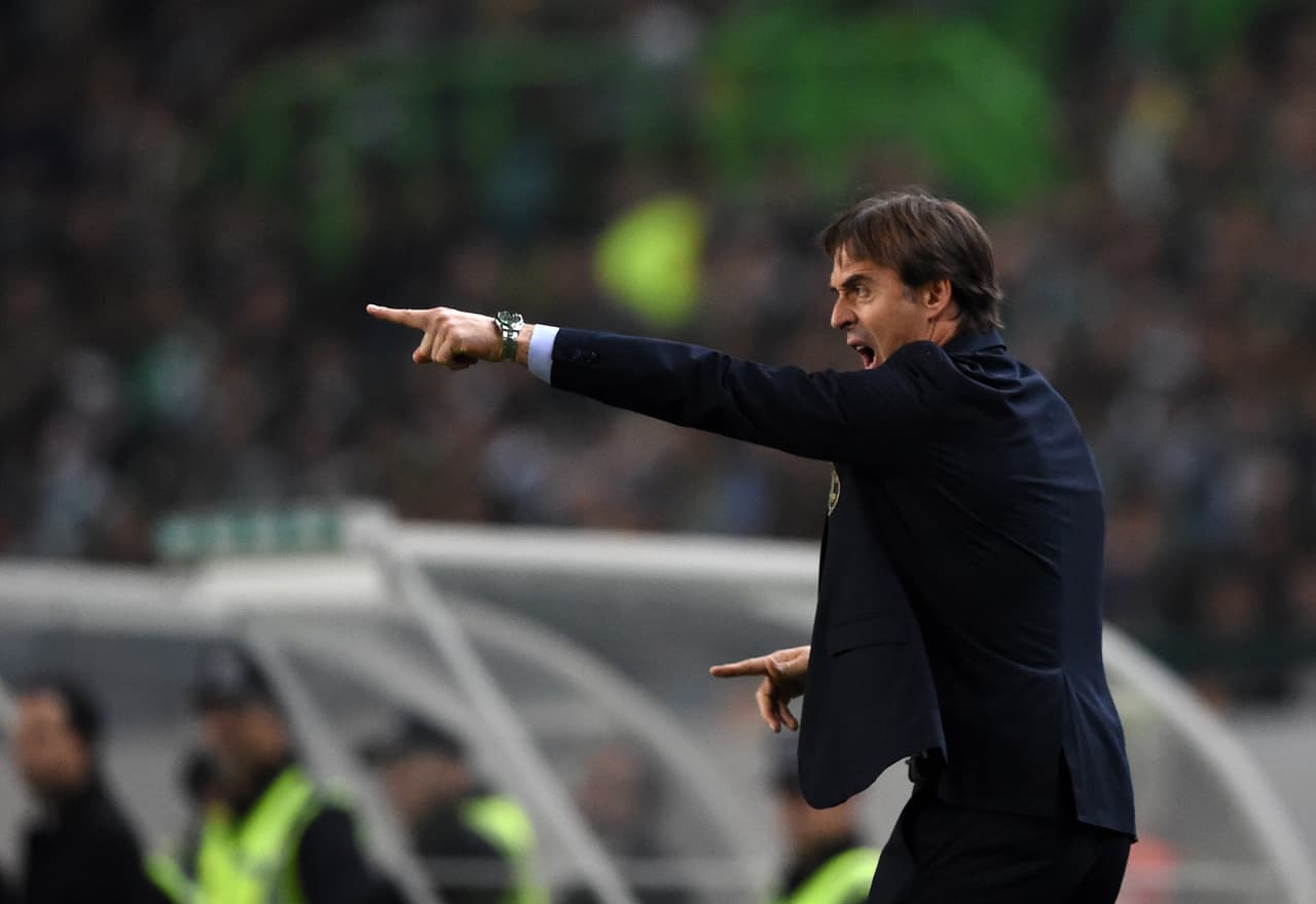 <b>Julen Lopetegui, España</b>: Después de la etapa de Vicente Del Bosque frente a la selección española entre el 17 de julio de 2008 y el 7 de agosto de 2016, llegó la oportunidad para Lopetegui, que tendrá la misión de devolver a España a tiempos no muy lejanos en los que encadenó dos Eurocopas y un Mundial consecutivos. Más cerca queda el mal papel de España en el Mundial de Brasil 2014 (no pasó la fase de grupos) y en la Eurocopa de Francia 2016 (eliminada por Italia en octavos).