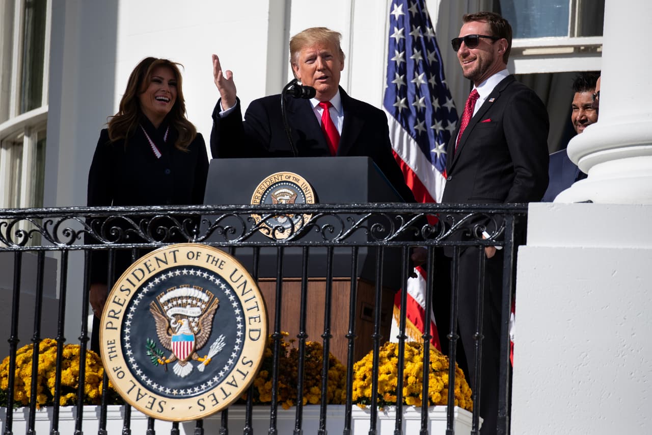 El equipo campeón de la Serie Mundial fue reconocido por Donald Trump en la Casa Blanca.