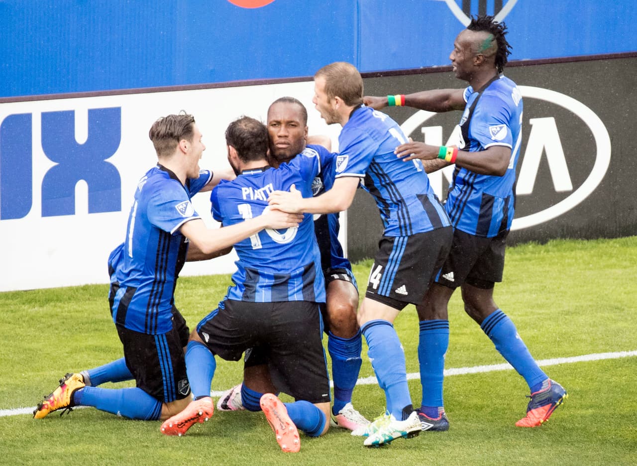 Didier Drogba celebra gol sobre Philadelphia Union