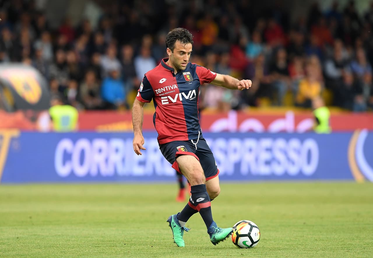 El italiano Giuseppe Rossi pasó por Manchester City, Newcastle, Parma, Villarreal, Fiorentina, Levante, Celta de Vigo y en el último tiempo en Genoa. Fue campeón de la Carabao Cup en el City.