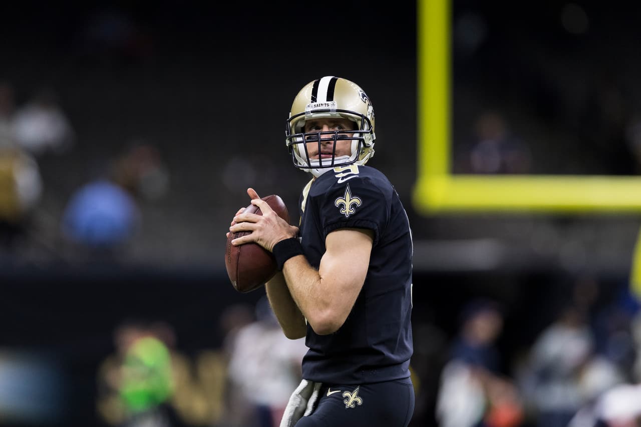 New Orleans Saints quarterback Drew Brees (9) during an NFL regular season game against the Chicago Bears on Sunday, Oct. 29, 2017 in New Orleans. The Saints won, 20-12. (Ric Tapia via AP)