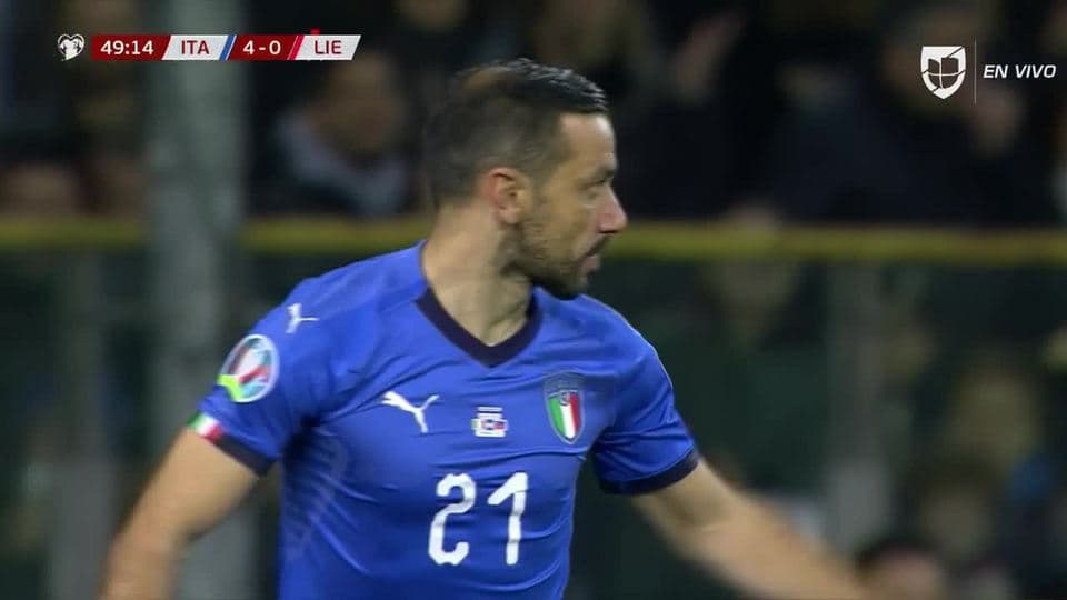 Tiro desviado de Fabio Quagliarella
