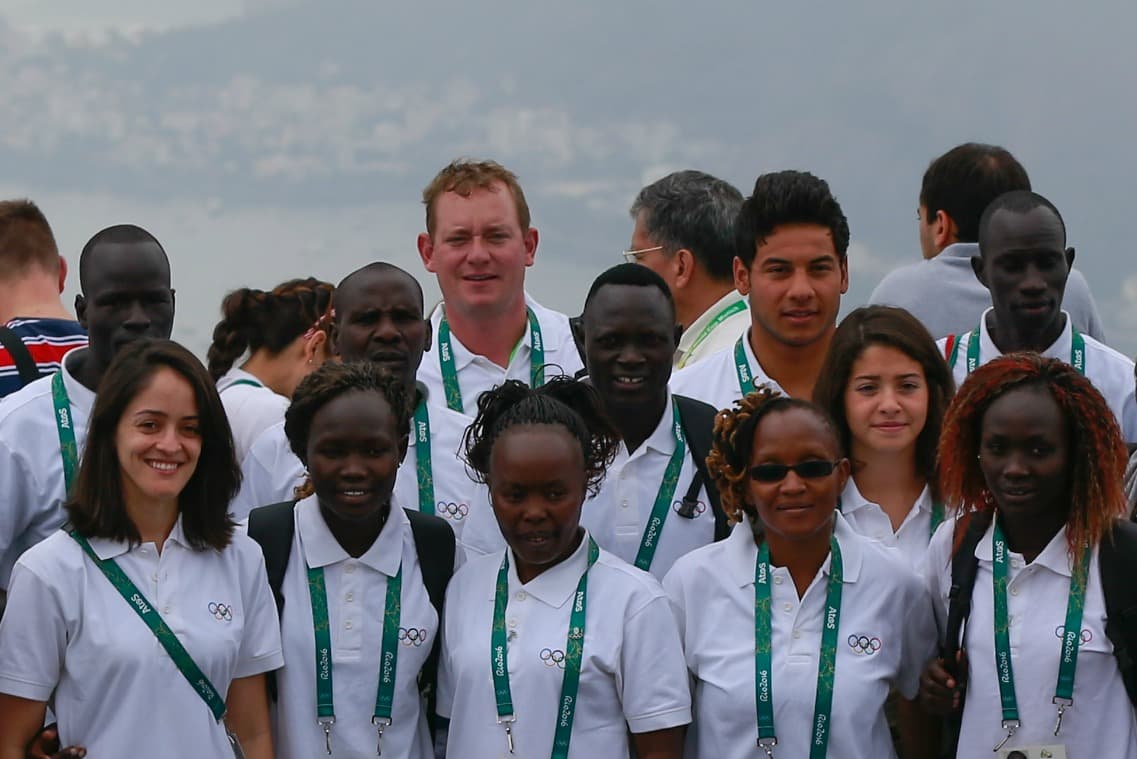 El papa Francisco escribe al equipo olímpico de refugiados y pide que den ejemplo de paz