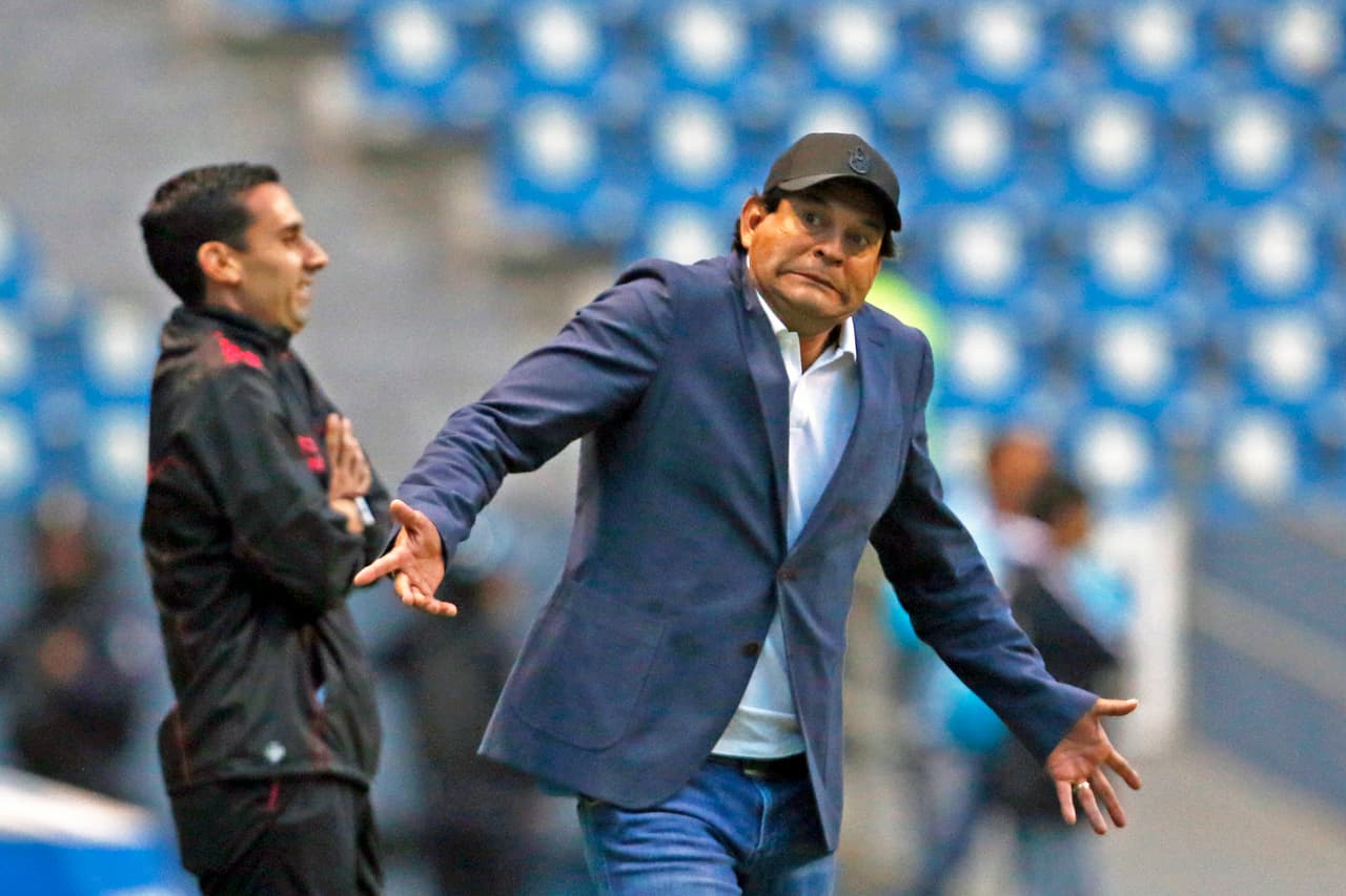 Curiosa postal nos regala José Saturnino Cardozo.