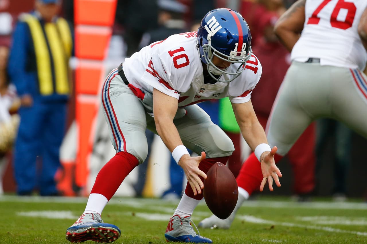 Los Washington Redskins empataron a los New York Giants al tope del Este de la NFC al vencerlos 20-14 en la semana 12, estas son las mejores imágenes de este reñido encuentro.