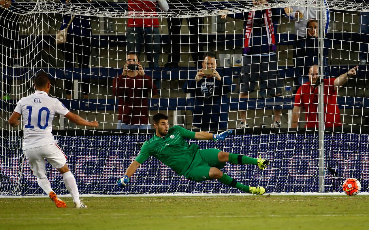 La contundencia, los jugadores de Estados Unidos tienden a definir mejor que los delanteros mexicanos y necesitan menos oportunidades para anotar más goles que los atacantes verdes.