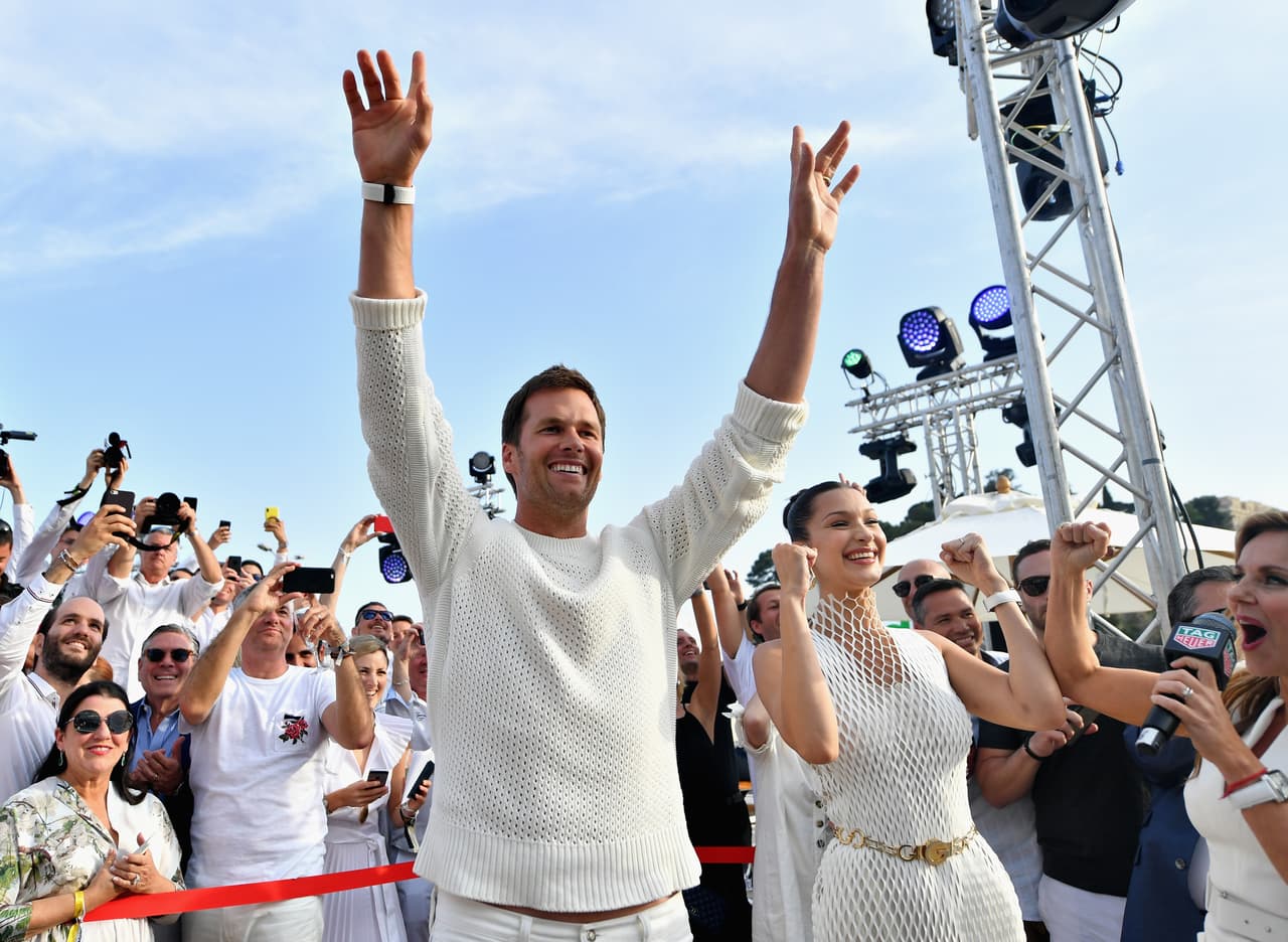 La gran idea es que si bien existen días para conmemorar momentos importantes de caracter político, religioso, comercial y deportivo, entre otros, no existía uno para un sentimiento fundamental.