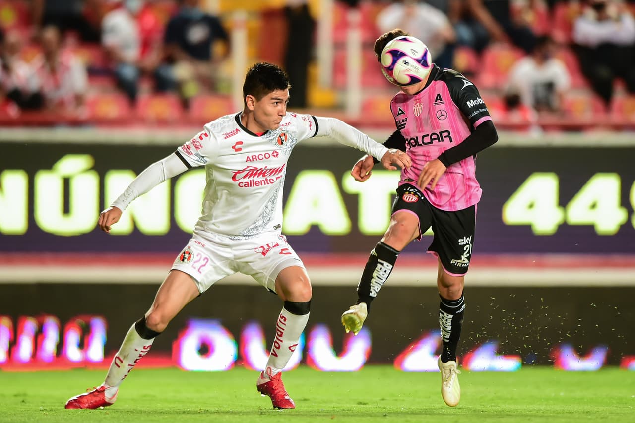 Ian González (4’) abrió el marcador muy temprano en el partido. Malagón se vistió de héroe y atajó un penal para impedir el empate. En la recta final, Arce (81’) metió el tanto de la victoria. Necaxa visitará a Querétaro y Tijuana visitará a Toluca en la J15.