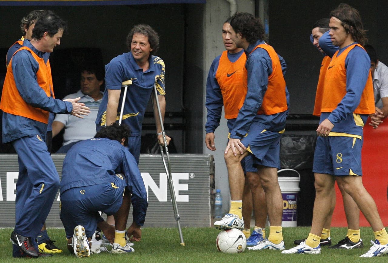 El argentino Daniel Brailovsky asumió un equipo que al final del 2007 había disputado 71 partidos, pero que no alcanzó ningún título. Perdió la final de la Copa Suramericana de 2007, quedó eliminado en semifinales de 2008, pero tuvo un mal torneo Clausura-2008.