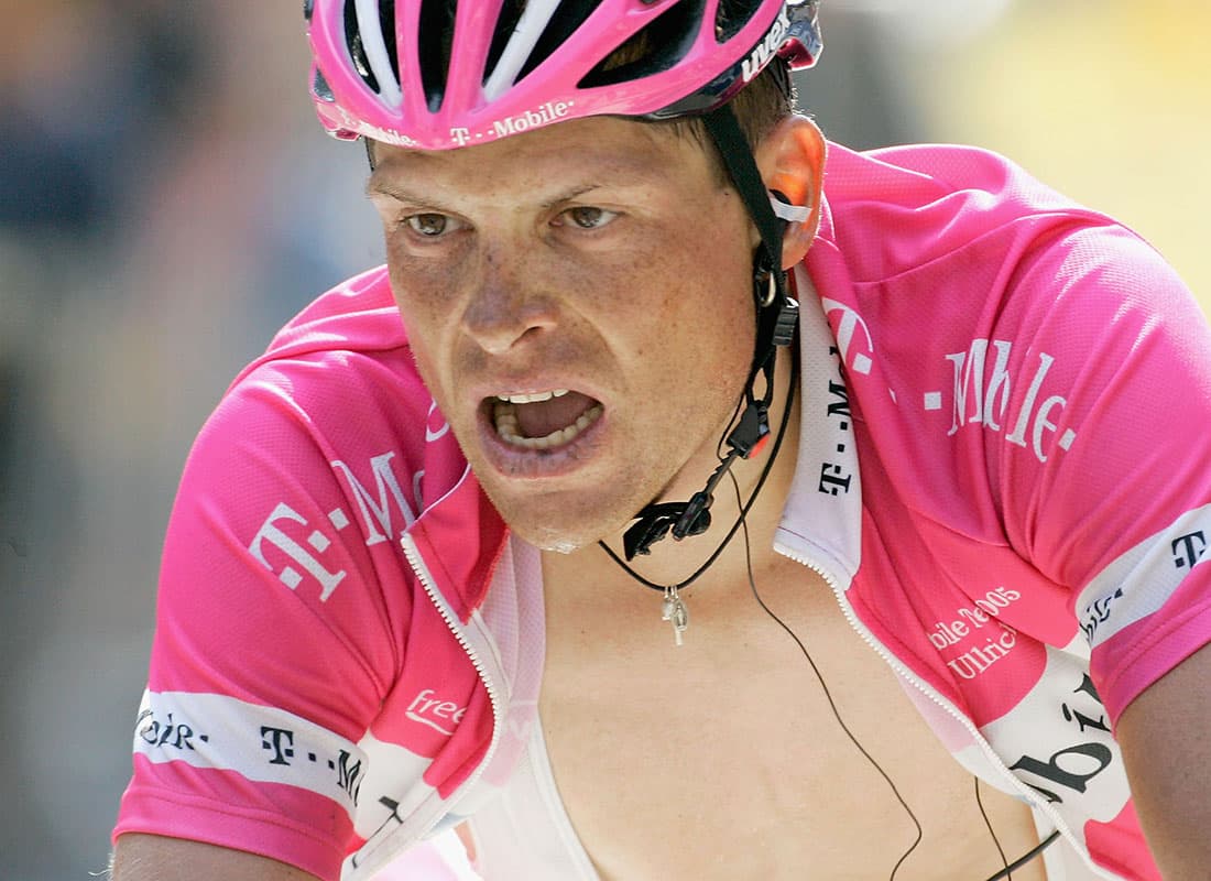 En su carrera profesional, Jan Ullrich fue considerado como uno de los mejores ciclistas del Mundo a pesar que solo ganó un Tour de Francia, ya que en su época brillaba Lance Armstrong.