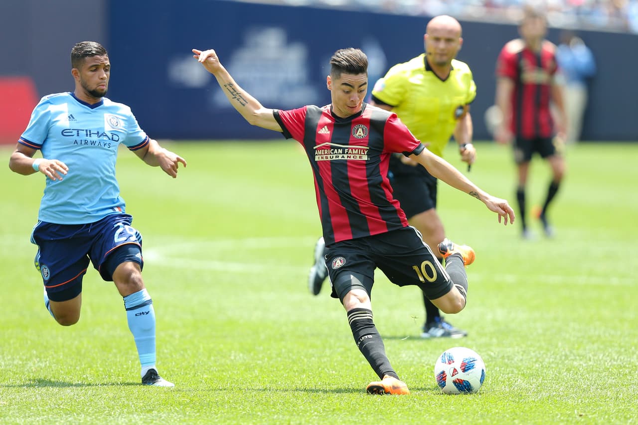 Atlanta United destrozó a uno de sus más odiados rivales, Orlando City, y Miguel Almirón tuvo mucho que ver al anotar un doblete.