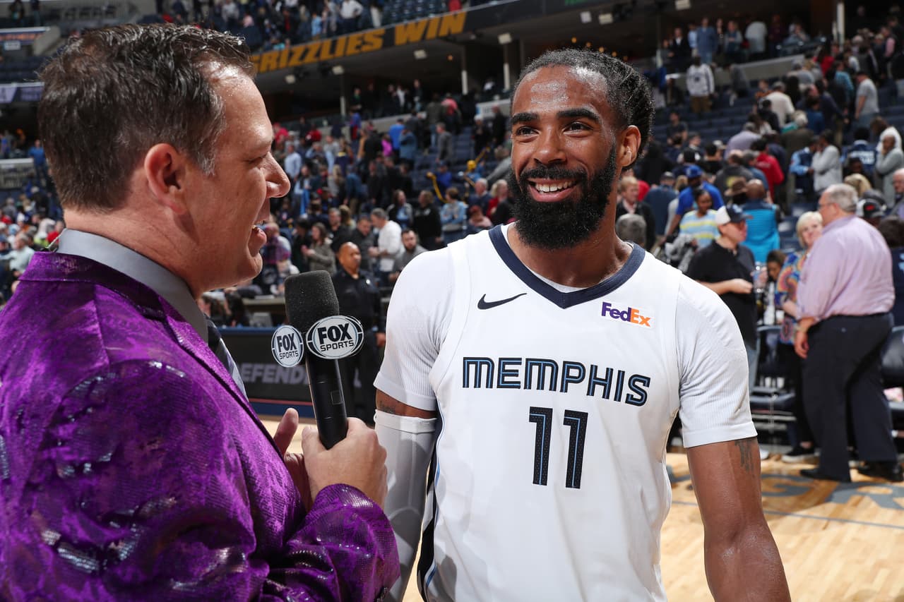 Jazz 104-114 Grizzlies: dura caída de Salt Lake City en el FedExForum de Memphis, que son penúltimos del Oeste. Mike Conley Jr. logró 28 puntos siendo el mejor de los locales, pero Donovan Mitchell llegó a 38 para ser el mejor del partido. Ahora los de Utah son sextos con 37 triunfos.
