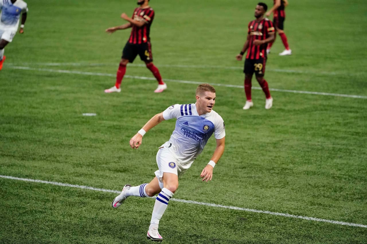 Júnior Urso (13’) abrió el marcador y Christopher Mueller (35’) creció la ventaja para Orlando City. Brooks Lennon (83’) acercó a los locales, pero Nani (86’) apareció para definir el encuentro.
