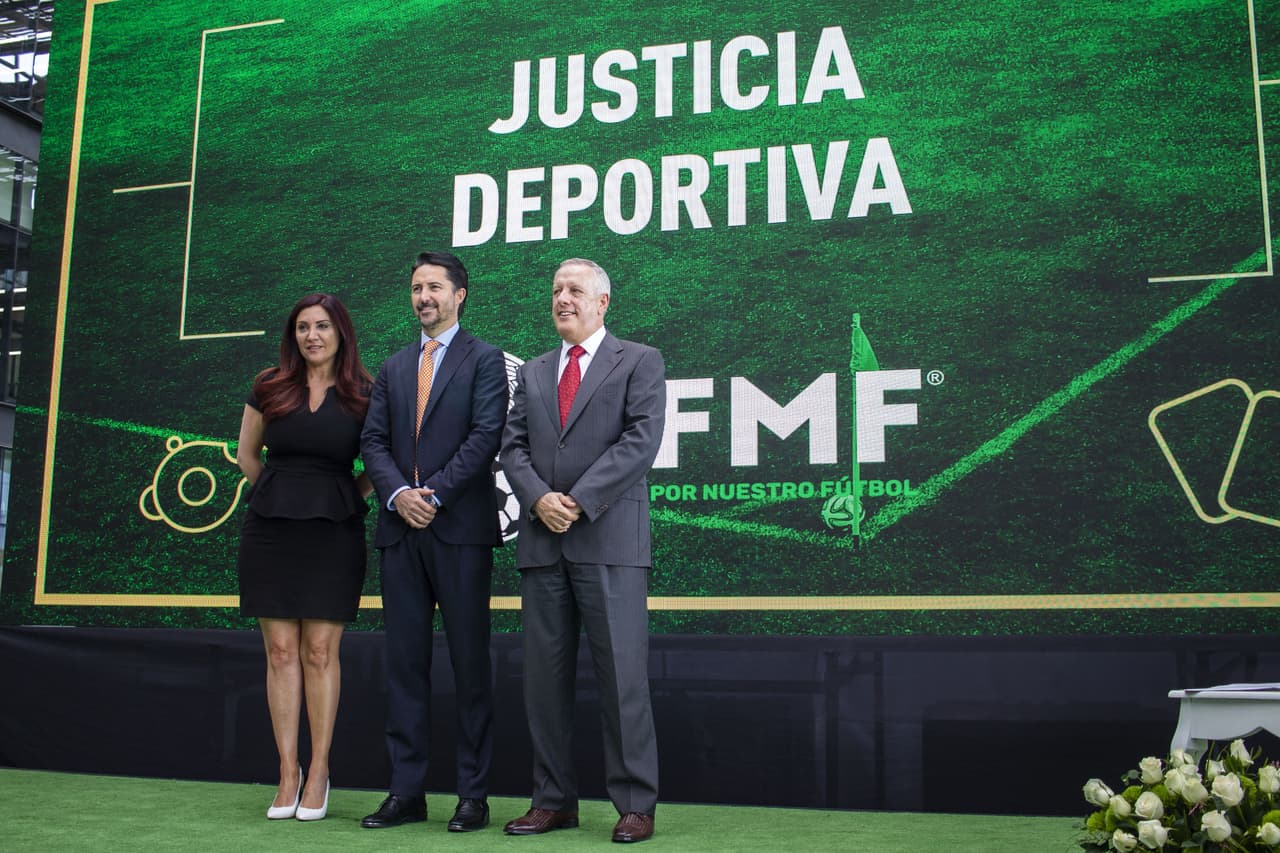 Arturo Brizio: "Desde hace varios años se logró que se tuviera una entrega fija mensual, además del pago por partido, el pago mensual sigue corriendo”.