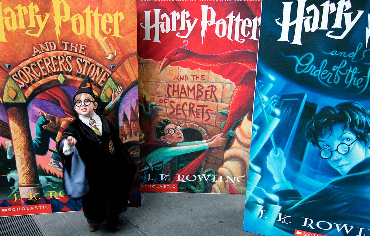 Los miembros del elenco discutieron algunos datos interesantes sobre las películas, incluidos detalles sobre el casting, la filmación e incluso los enamoramientos en el set.