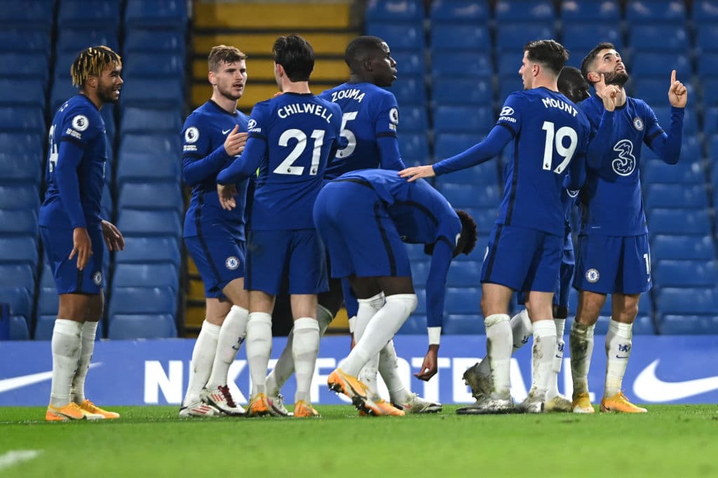 Con la cantidad de dinero gastado en increíbles fichajes, el Chelsea regresó a tener una de las mejores 10 plantillas del mundo.
<br>