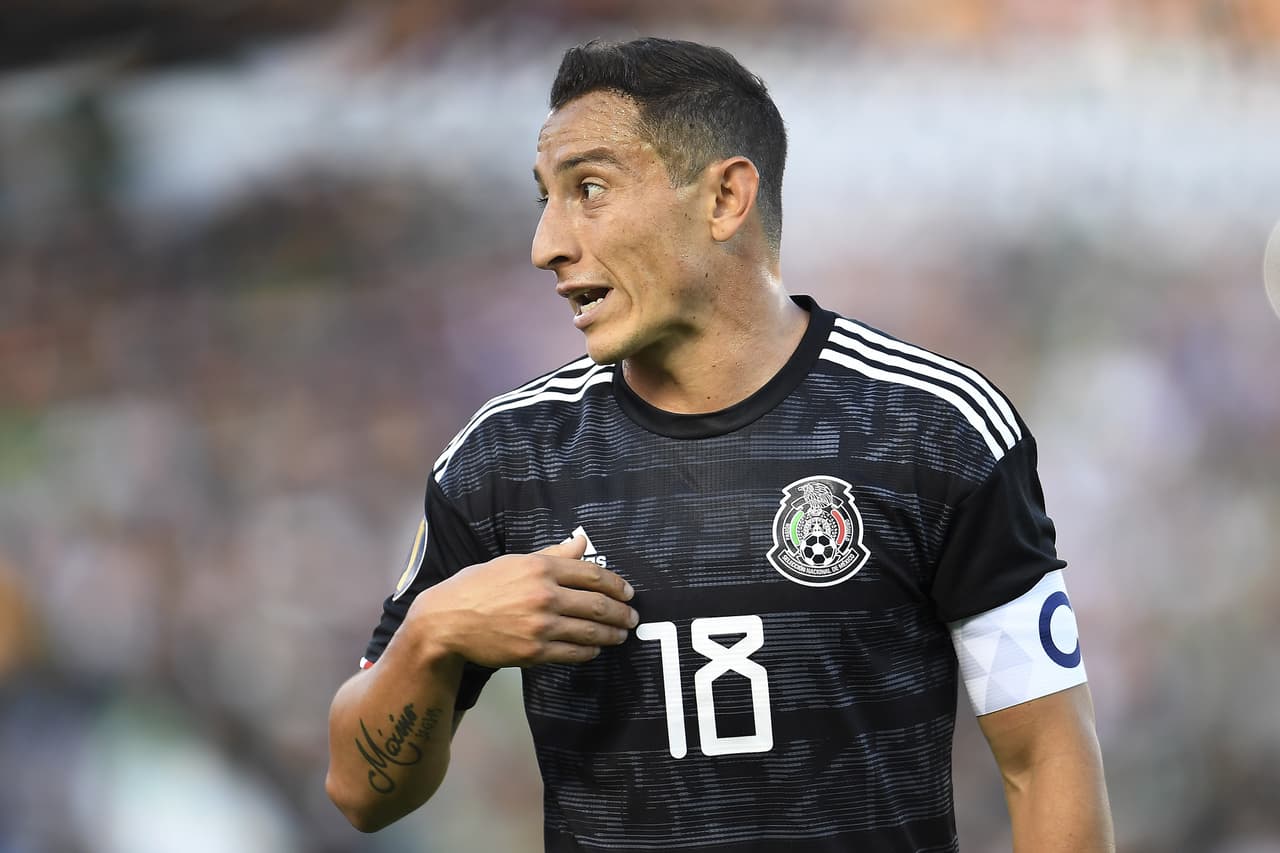 Guardado, llegó a esta Coap Oro como el quinto máximo goleador en la historia del torneo con 10 tantos, tan sólo dos goles detrás de Luis Roberto Alves 'Zague' del Tri, posicionado en el tercer lugar (12 goles) y a ocho del máximo anotador, Landon Donovan.