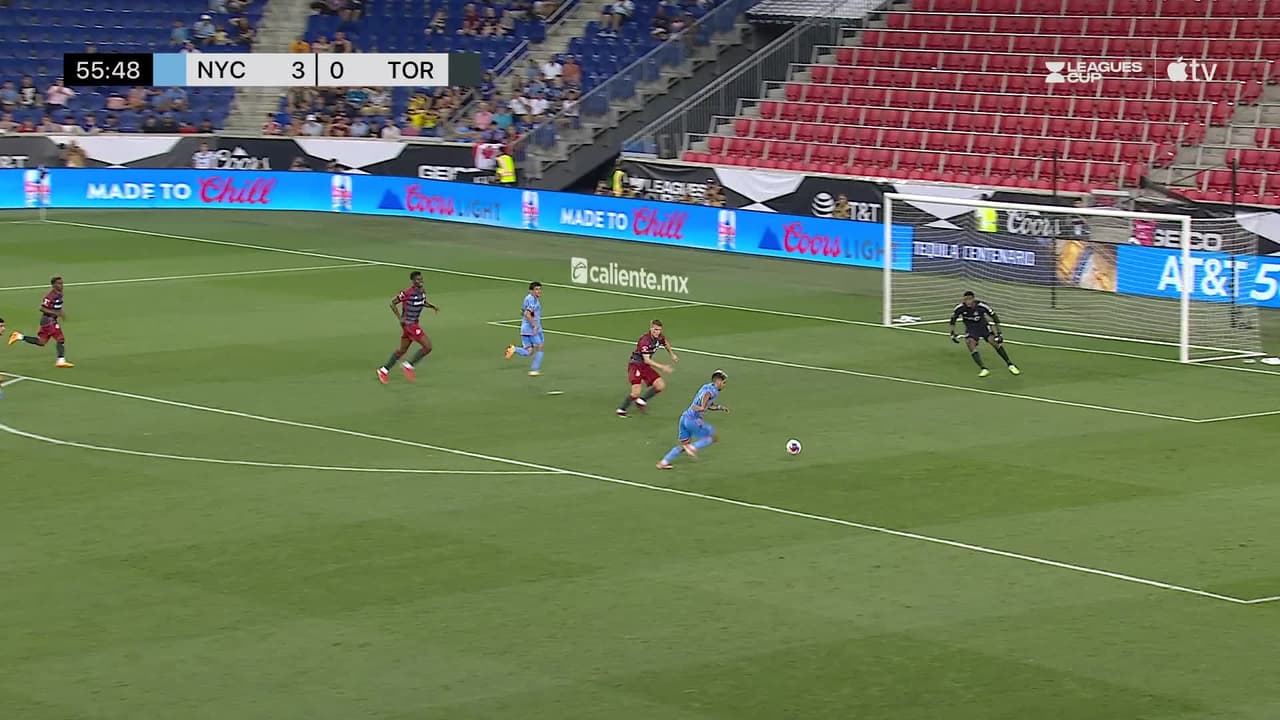 ¡Goleada! NYCFC marca su cuarto gol gracias a Andrés Jasson