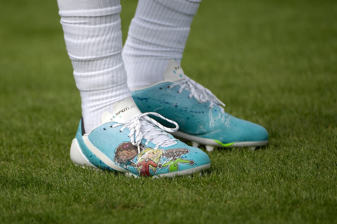 'My Cause My Cleats' es una campaña en la que algunos aprovecharon por segundo año en NFL para enviar un mensaje de apoyo a una causa y en la que en general muestran diseños llamativos de zapatillas.