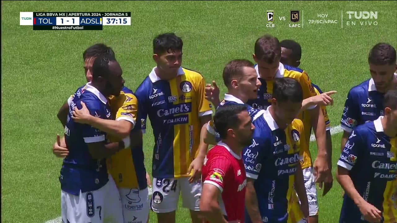 ¡GOL!  anota para Atlético San Luis. Luis Nájera