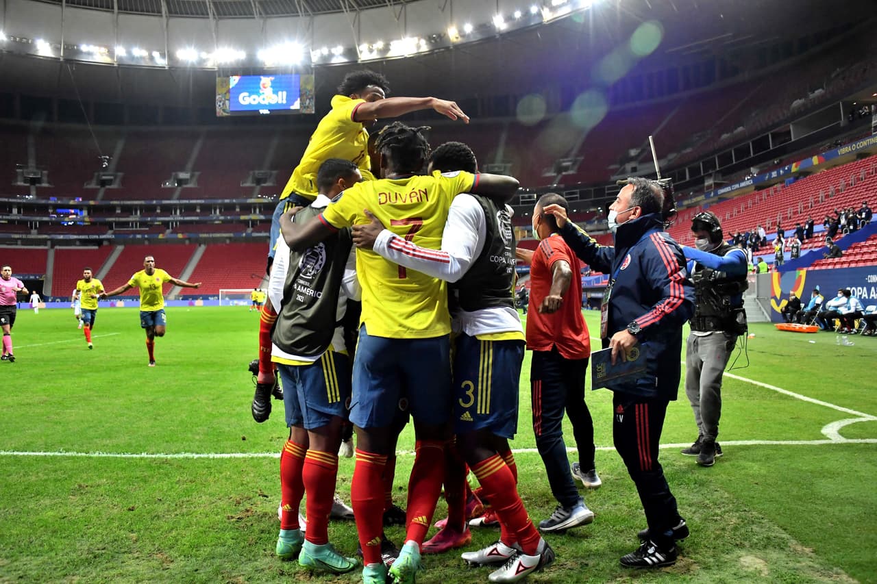 Así celebró Colombia el tanto que les daba esperanza.