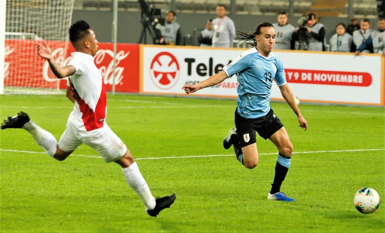 En duelo amistoso empataron a un tanto. Fue el juego 200 para Tabárez con los charrúas.