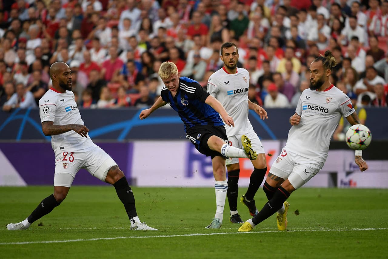 Chelsea derrotó 1-2 de visita a Salzburg con goles de Kovacic y Havertz; Sevilla goleó de local 3-0 a Copenhague y amarró al menos la Europa League.