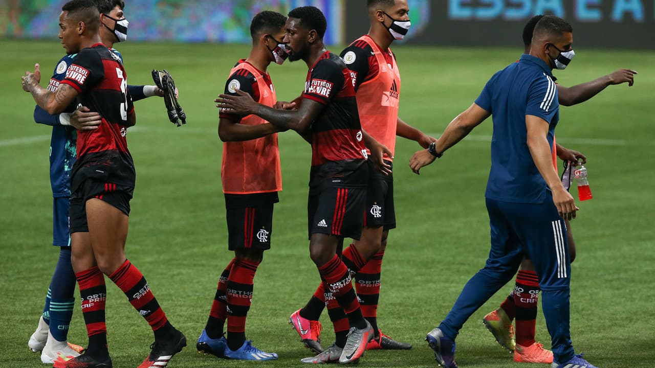 Piden descenso de Flamengo por pedir no jugar ante Palmeiras