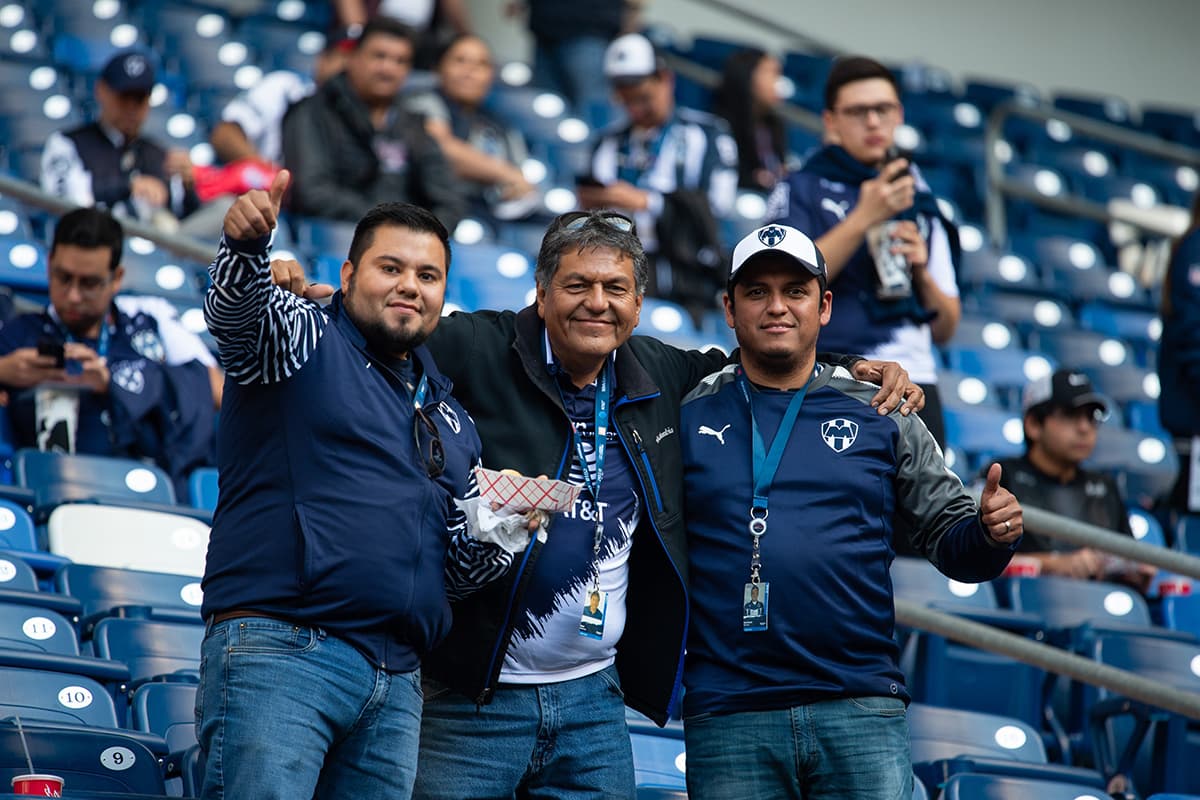 Los fanáticos de Rayados en el Estadio Bancomer para el juego contra Tuzos en la Jornada 1 del Clausura 2019.