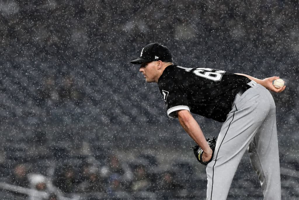 En la séptima entrada, Nate Jones logró el salvamento para los White Sox desde el montículo al dejar a los Yankees con las bases llenas.