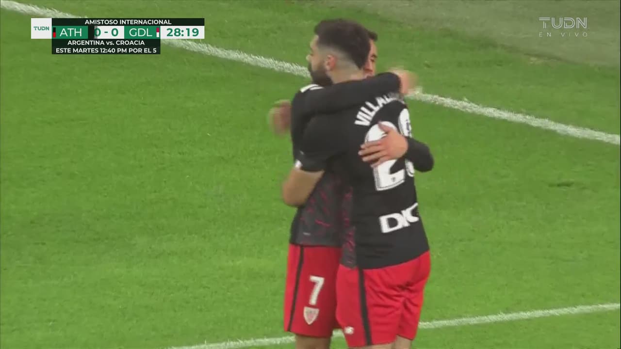 ¡Golazo! Berenguer la prende y pone el 1-0 sobre Chivas