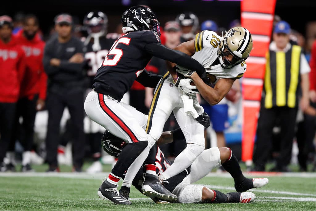Tras vencer a los Falcons 26-18, en el último partido de la jornada de Acción de Gracias, son el primer equipo en clasificarse a playoffs.