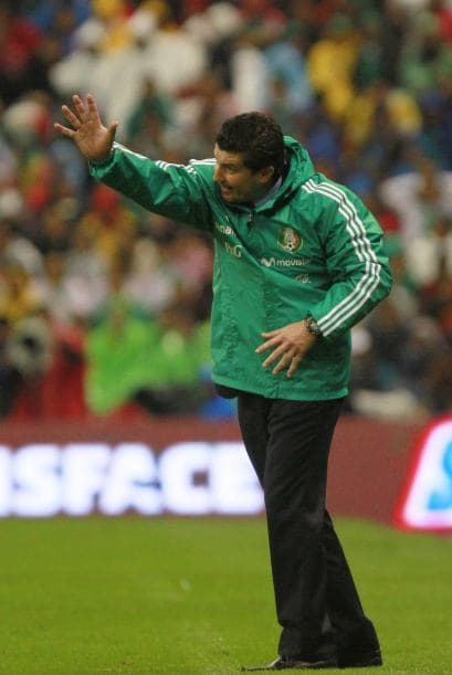 La selección de México vivió un calvario en el 2013. En especial José Manuel Chepo De la Torre, quien terminó de la noche a la mañana con su romance al frente del Tri y se sumió en una cadena de malos resultados que casi dejan a México fuera del Mundial Brasil 2014.