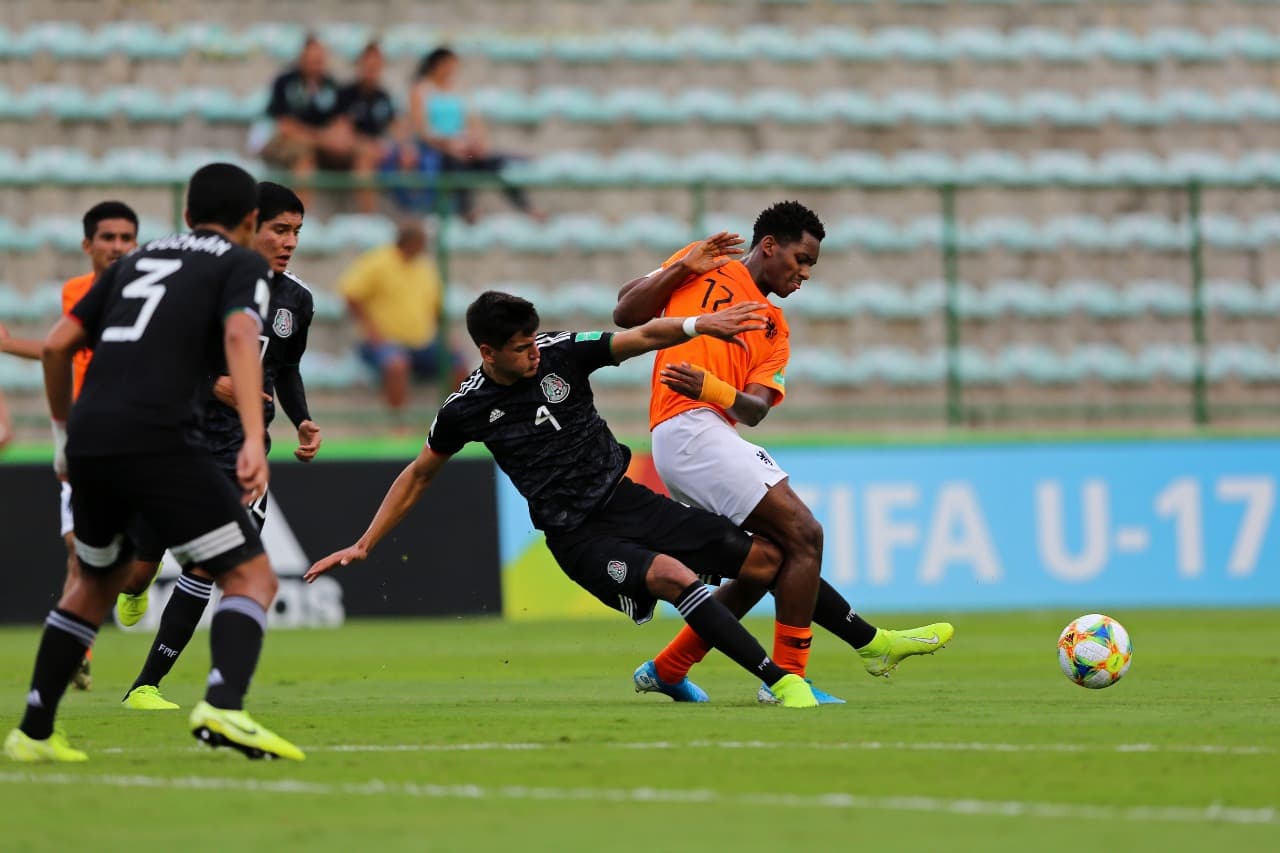 Después de empatar 1-1 en el tiempo reglamentario, el Tri Sub 17 se impuso desde los once pasos y ahora disputará el título.