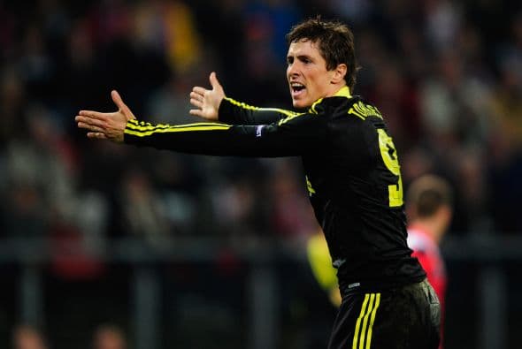 En este duelo, el ariete español Fernando Torres estuvo negado con el gol.