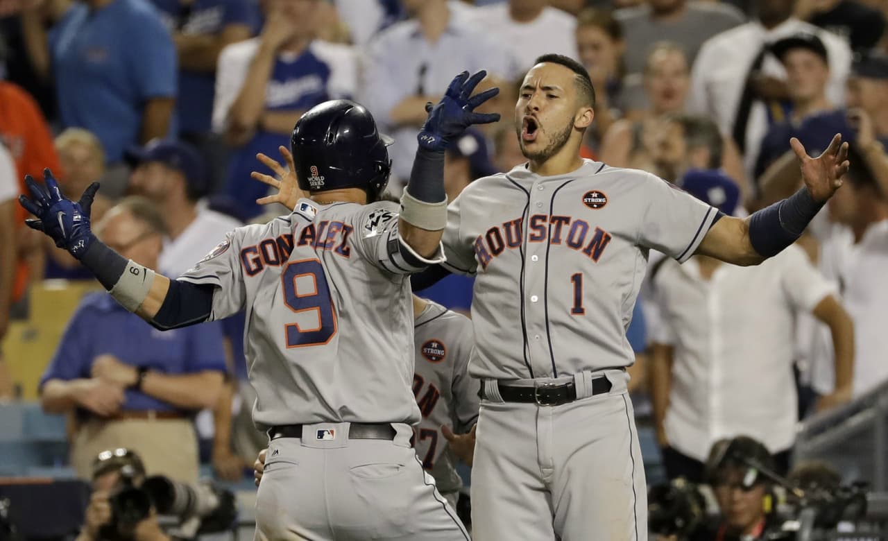 ¡De locura! En partido para el recuerdo, los Astros vencen 7-6 a los Dodgers en el Juego 2