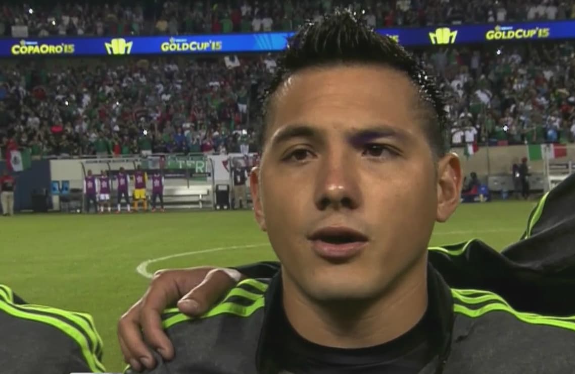 Antonio Ríos: El centrocampista ingresó de último momento en la alineación tras una lesión del 'Gallito' Vázquez, y se notó su falta de ritmo y por momentos le costaba tomar el mediocampo y fallaba pases sencillos cuando no tenía mucha presión de los rivales. Calificación 7: