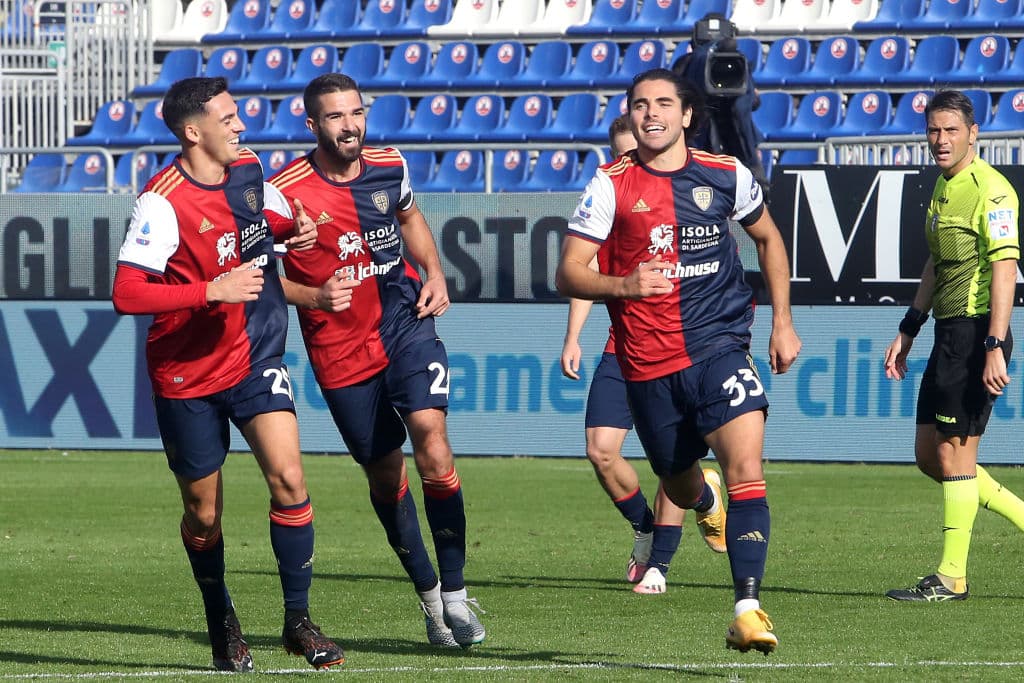 Inter logra darle la vuelta al partido y triunfa 3-1 ante Cagliari. Las anotaciones corrieron a cargo de Barella, D'Ambrosio y Lukaku, mientras que Riccardo Sottil hizo el único para los 'rossoblu'.