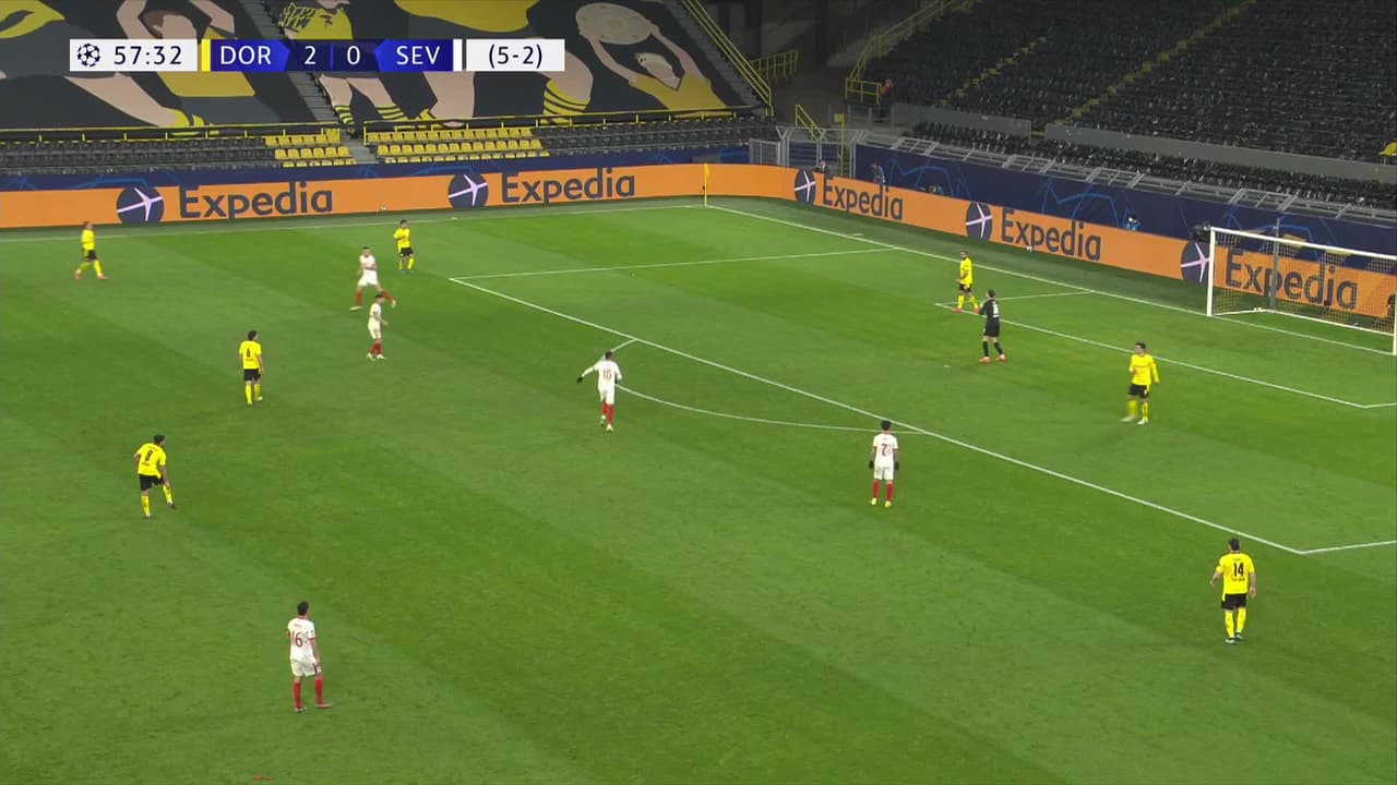 ¡TIRO ATAJADO! disparo por Joan Jordán Moreno.