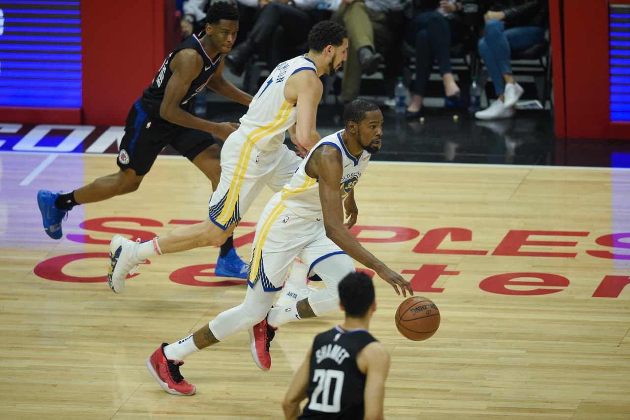 Sin duda, el mejor en la duela de Los Ángeles fue Kevin Durant con sus 38 puntos, siete asistencias y cuatro rebotes en 30 minutos disputados. Una noche brillante para el alero.