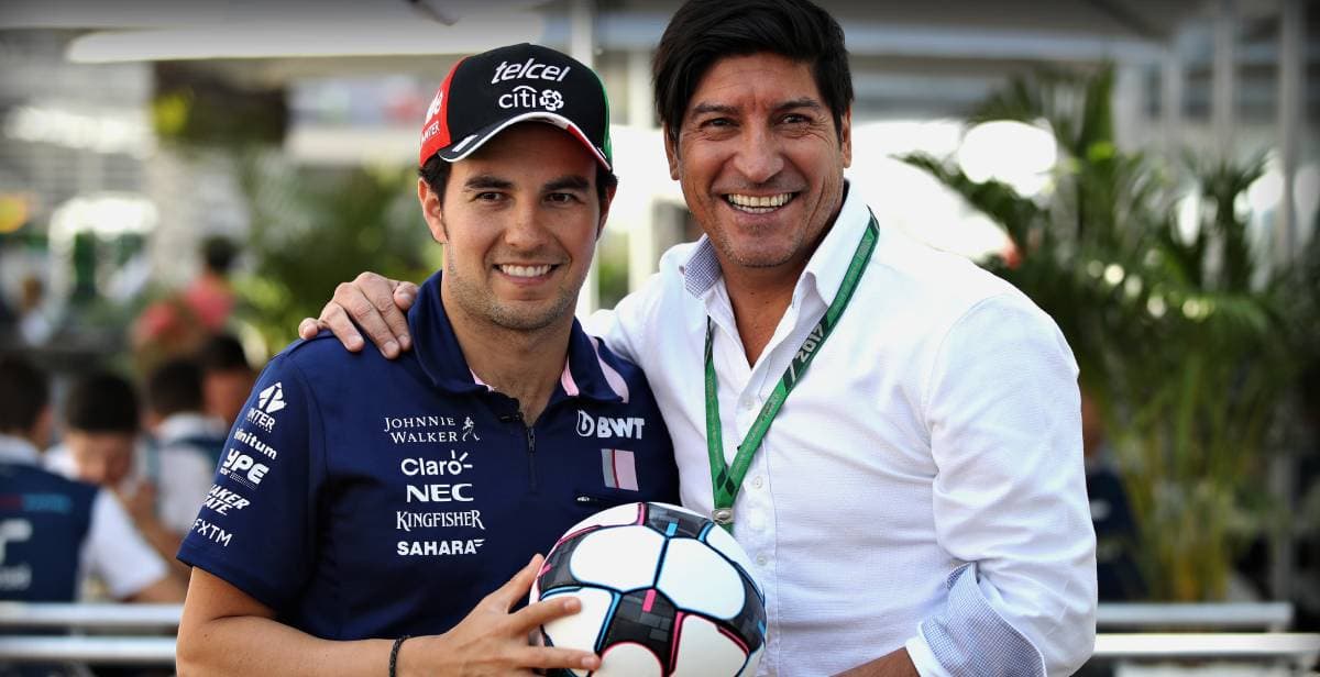 Checo Pérez usa el numero 11 en la F1 por Iván Zamorano