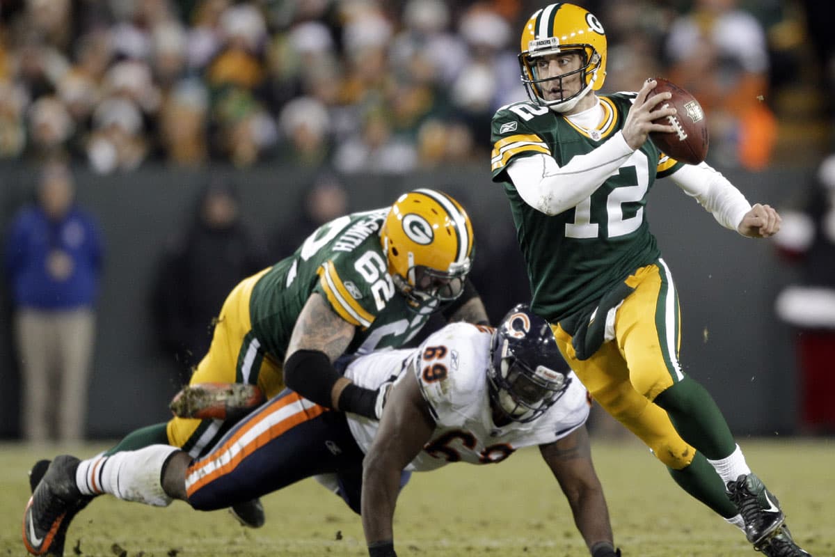 Es el mejor jugador en la posición más importante del juego. Fin de la historia. Rodgers ganó su segundo MVP el otoño pasado. Por el momento, cuenta con índice de pasador de 106.0. Nadie más en la historia de la NFL incluso a llegado al 98.0 (AP-NFL).