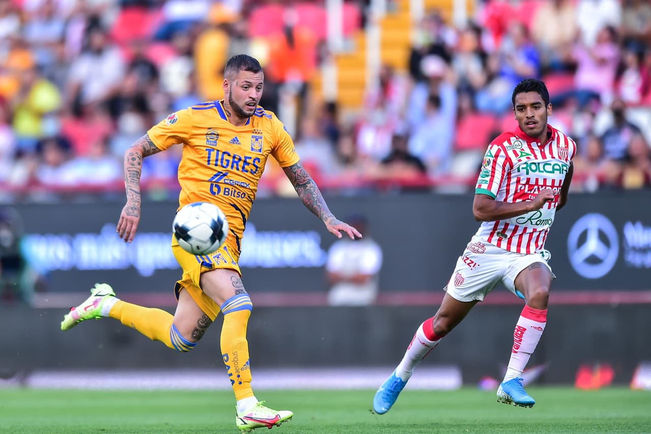 Los Rayos de ‘Jimmy’ Lozano dieron un espectacular primer tiempo y con los goles de Aguirre y Escoboza sentenciaron a unos Tigres que simplemente no tuvieron reacción y se atascaron en Aguascalientes.