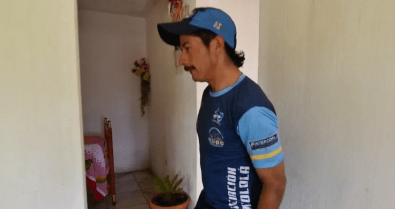 <b>Vicente es albañil de profesión y ciclista de corazón</b>, por lo que cuando los gimnasios cerraron en 
<a href="https://www.univision.com/temas/guatemala">Guatemala</a>, por la 
<b>covid-19</b>, lejos de lamentarse buscó soluciones inmediatas para seguir entrenando.