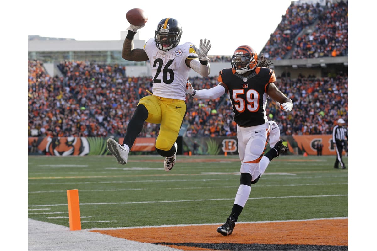 Bell es un corredor grande (6-1 y 244 libras) con pies ágiles, balance y rapidez lateral, un don para eludir a los tackleadores, poder y explosividad. Podría convertirse en el #1 de esta lista y llevar a la ofensiva de Todd Haley a la cima de las listas de la NFL (AP-NFL).